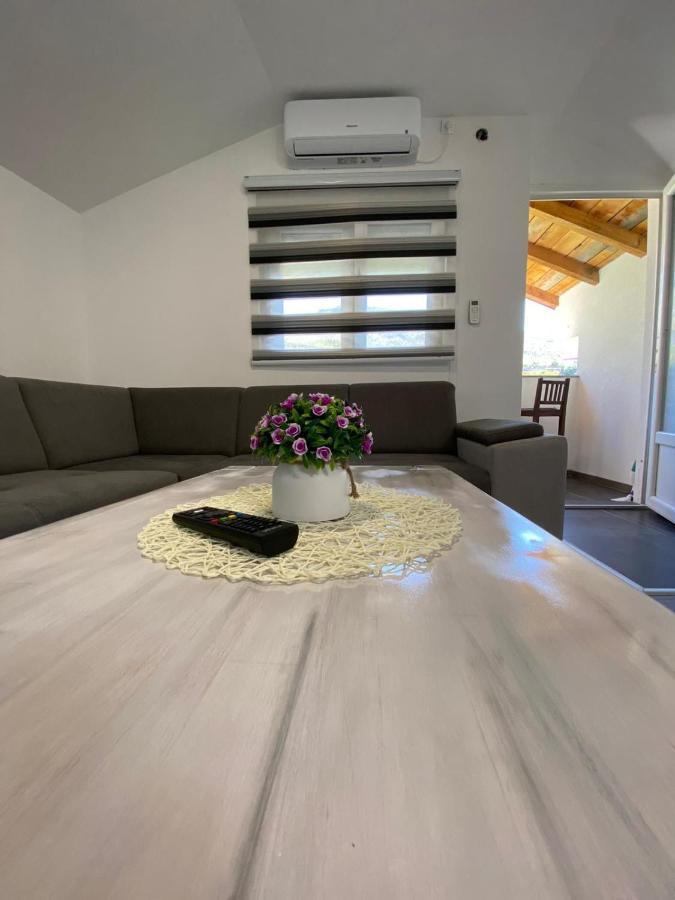 Appartement Tiryaki à Mostar Extérieur photo