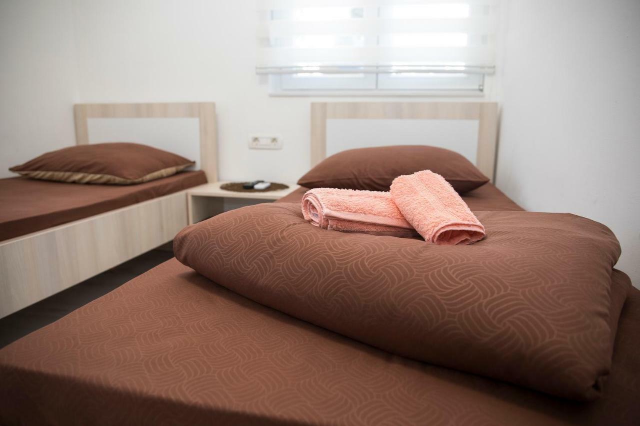 Appartement Tiryaki à Mostar Extérieur photo