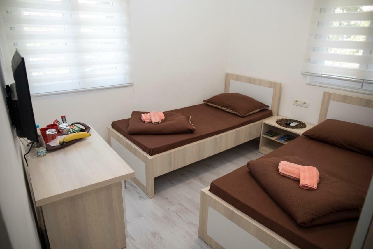 Appartement Tiryaki à Mostar Extérieur photo
