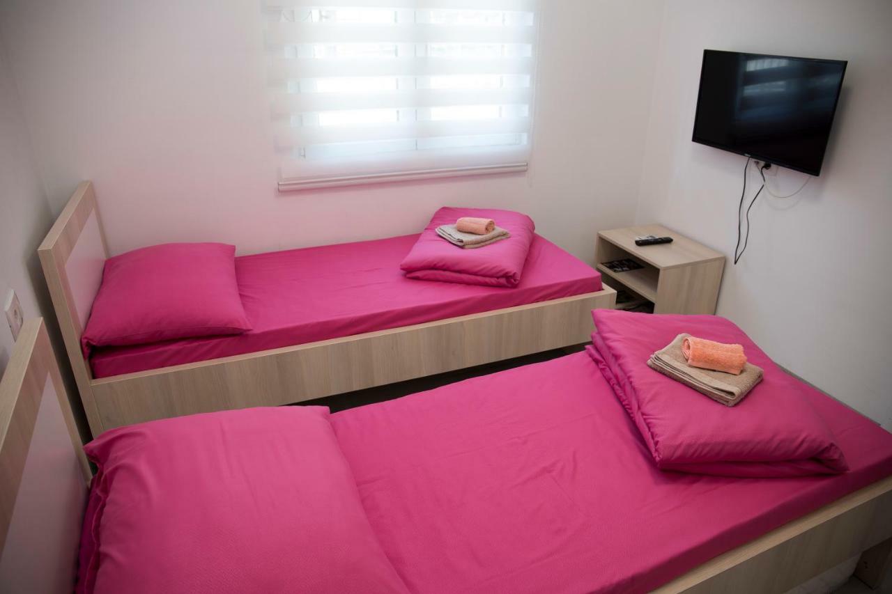 Appartement Tiryaki à Mostar Extérieur photo
